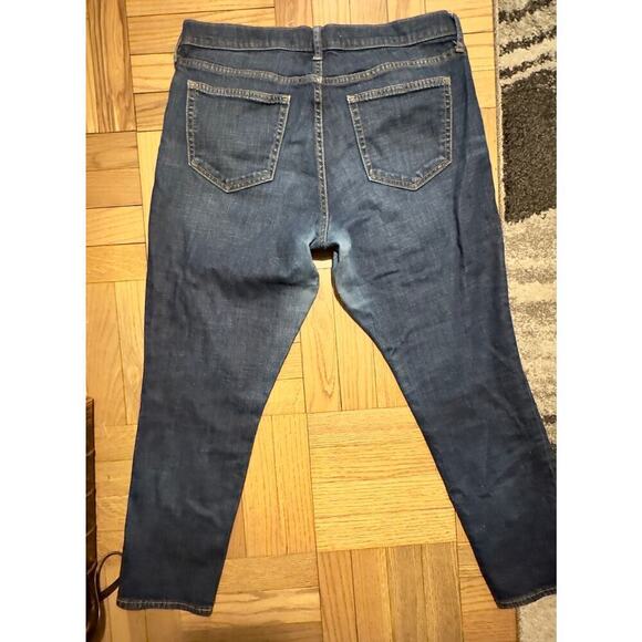 GAP 1969 Best Girlfriend Jeans Mid Rise Medium Indigo Size 31 - Picture 4 of 6